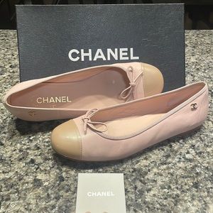 CHANEL Rose Clair Shoes, Great Condition, Size 39 (8-8.5 US) ALL Leather